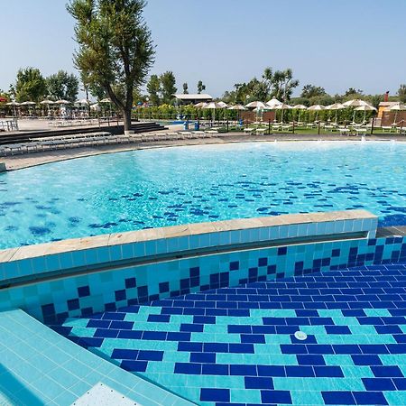 Club Del Sole Spina Family Collection Hotel Lido di Spina Eksteriør billede