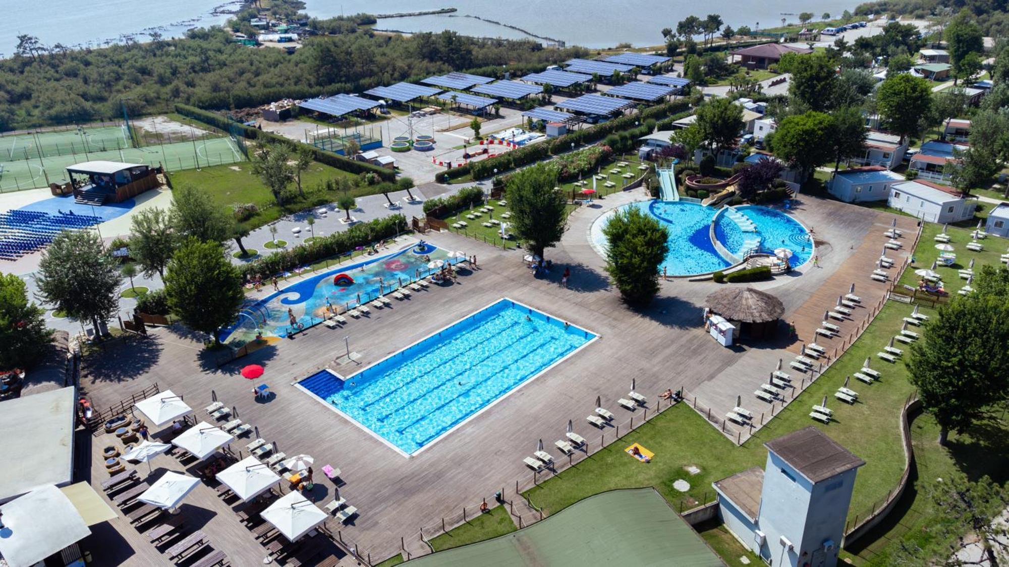 Club Del Sole Spina Family Collection Hotel Lido di Spina Eksteriør billede